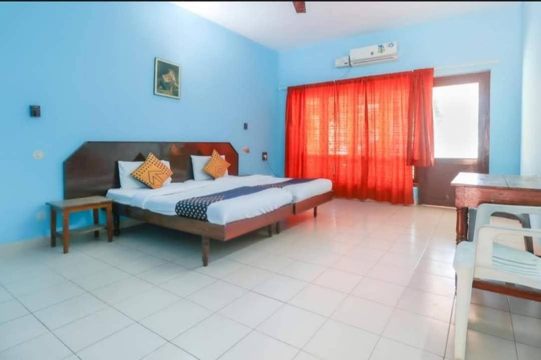 Hotel O Seaweed Kovalam Esterno foto